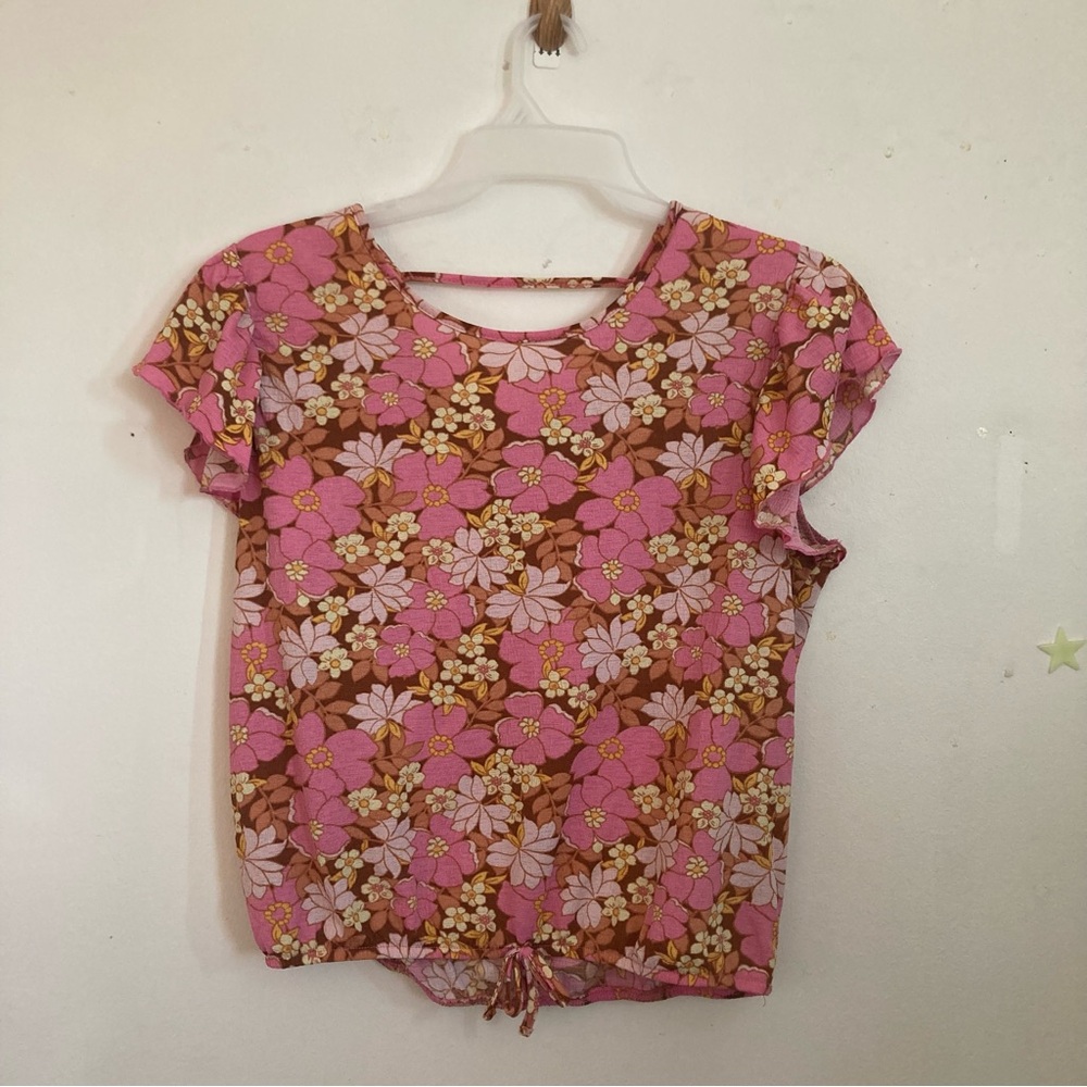Pink floral Inner Circle L flutter sleeve top with drawstring bottom